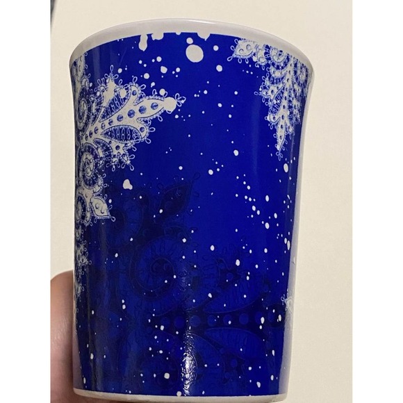Beautiful ￼Studio 33 Snowflake Mug - Picture 6 of 10